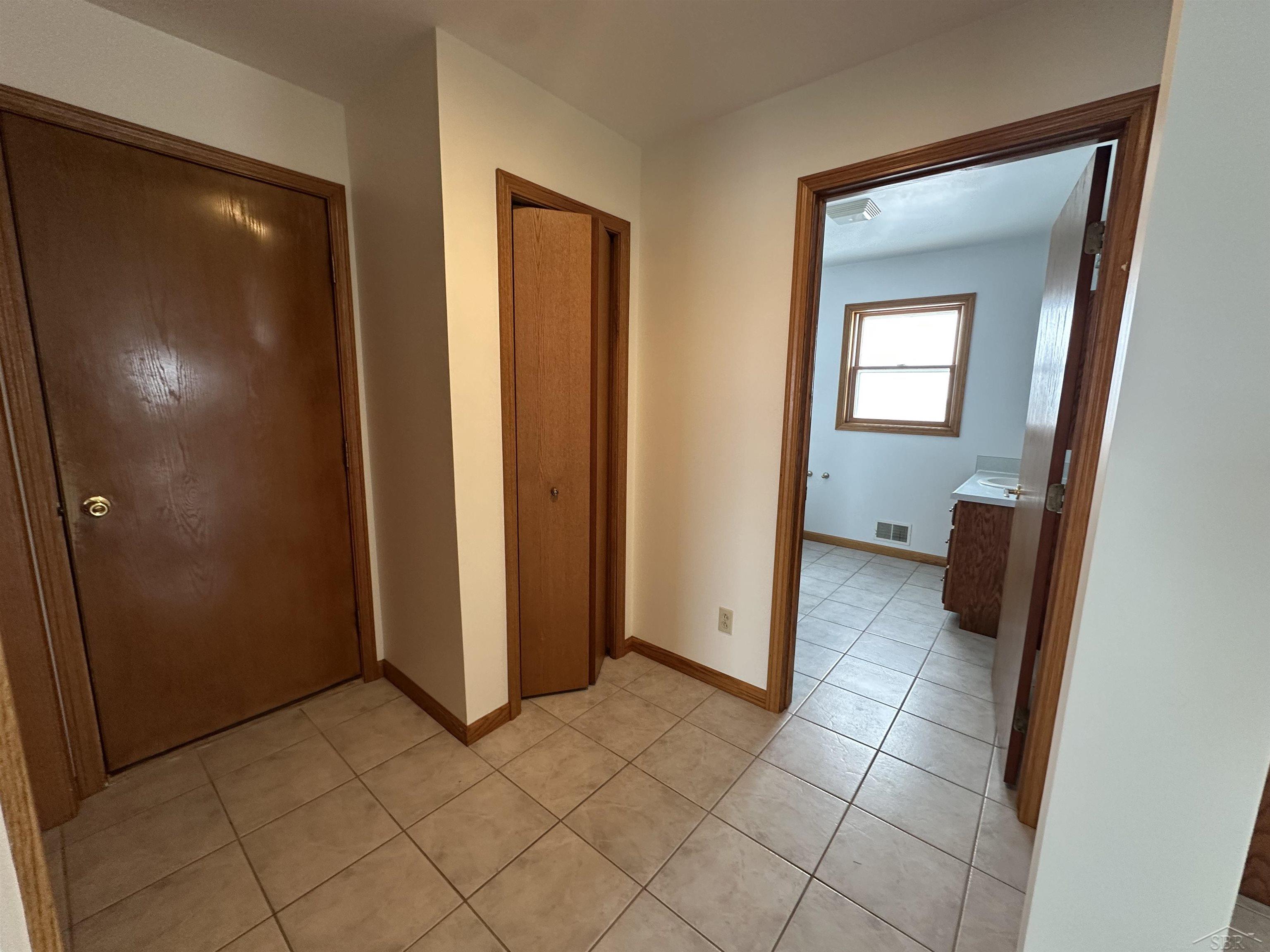 2649 Colwood Road Caro, MI 48723 - Photo 17 of 47
