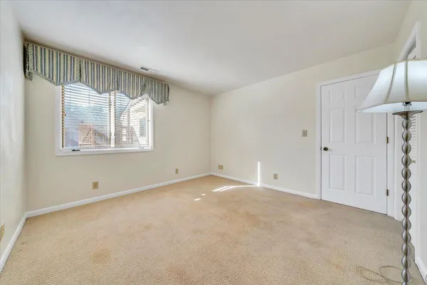 $269,000 | 438 Windward Drive Southwest, Roanoke, VA 24018