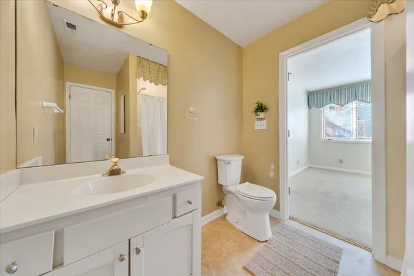 $269,000 | 438 Windward Drive Southwest, Roanoke, VA 24018