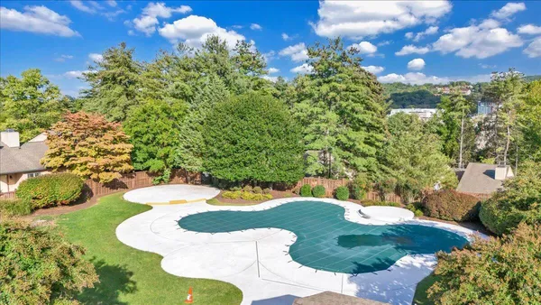 $269,000 | 438 Windward Drive Southwest, Roanoke, VA 24018