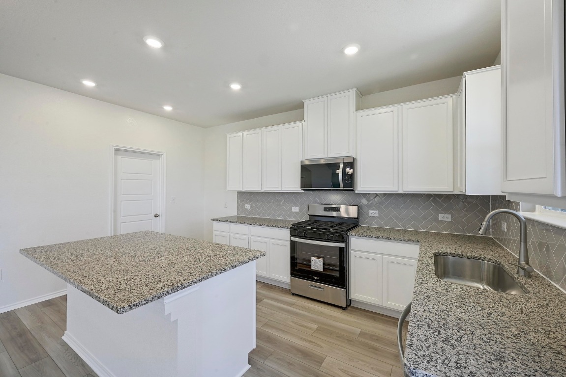 307 Summit Drive Lockhart, TX 78644 - Photo 12 of 30