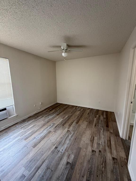 9807 Walnut Street, Unit D 304 Dallas, TX 75243 - Photo 12 of 12