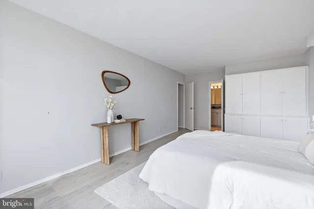 $599,000 | 4515 Willard Avenue, Unit 1203S, Chevy Chase, MD 20815