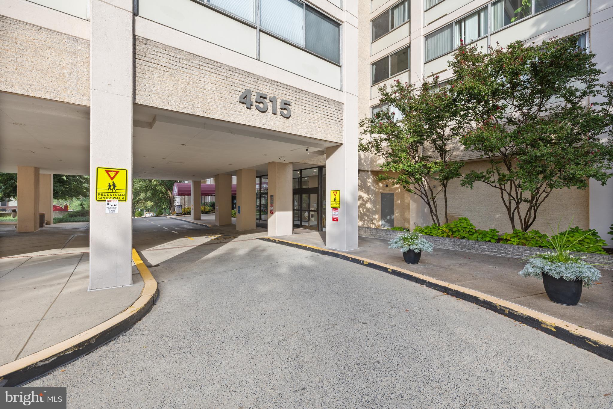 4515 Willard Avenue, Unit 1203S Chevy Chase, MD 20815 - Photo 36 of 40 Sheltered entry leading to attentive front desk