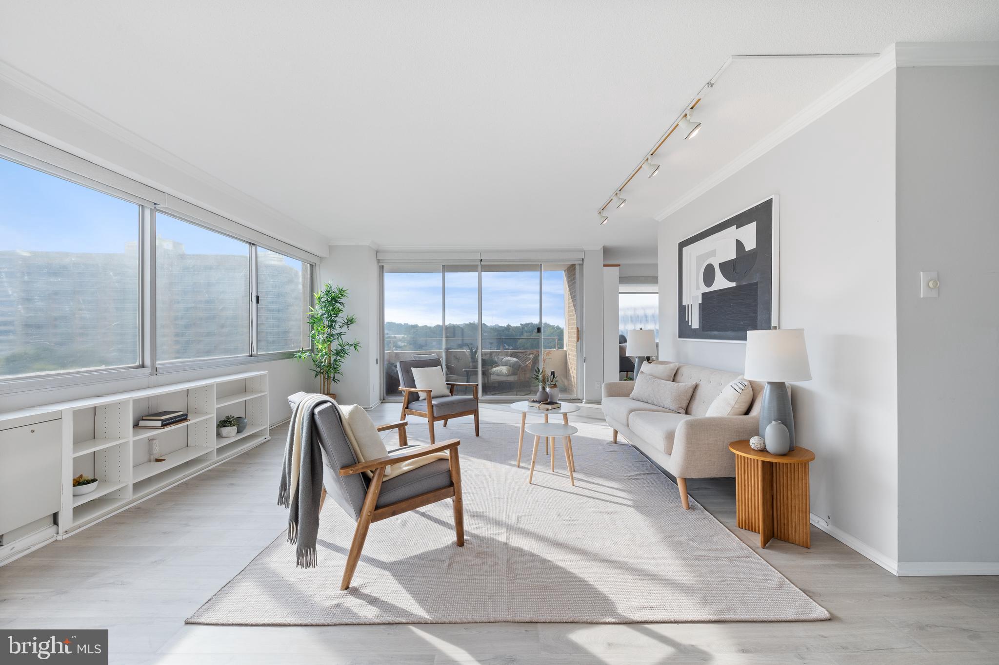 4515 Willard Avenue, Unit 1203S Chevy Chase, MD 20815 - Photo 4 of 40