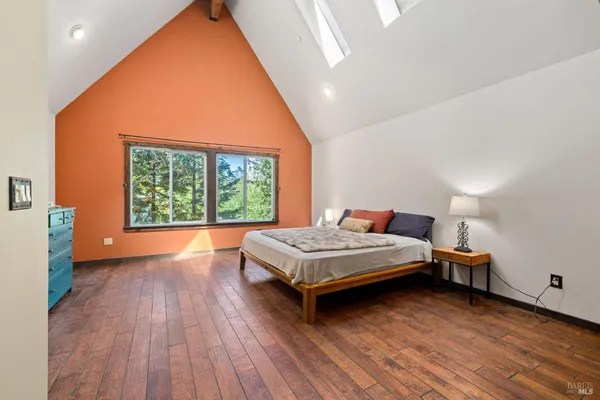 $1,199,000 | 9935 Occidental Road, Sebastopol, CA 95472