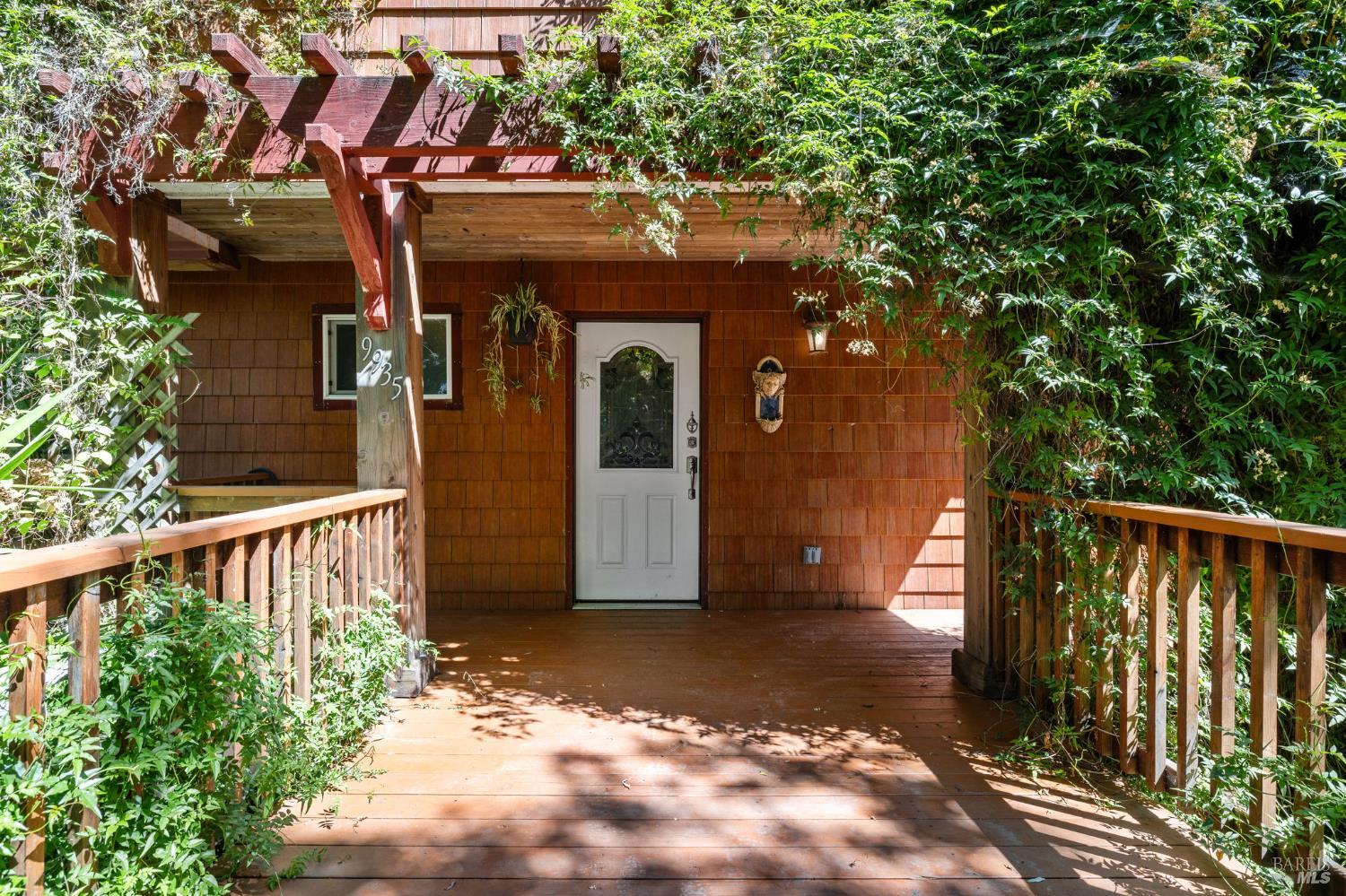 9935 Occidental Road Sebastopol, CA 95472 - Photo 4 of 53 Front door entrance