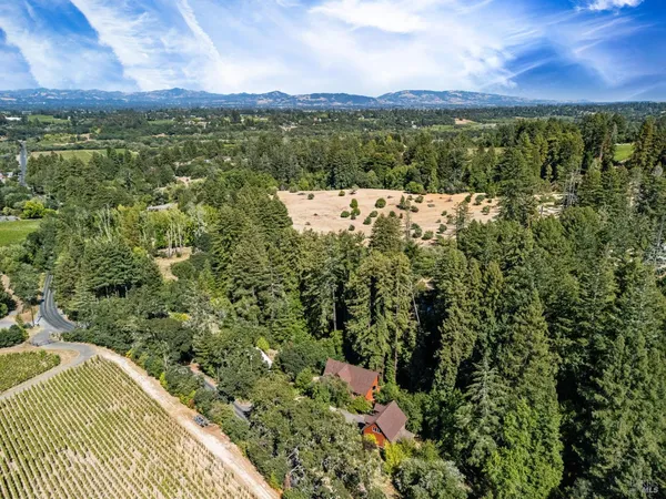 $1,199,000 | 9935 Occidental Road, Sebastopol, CA 95472