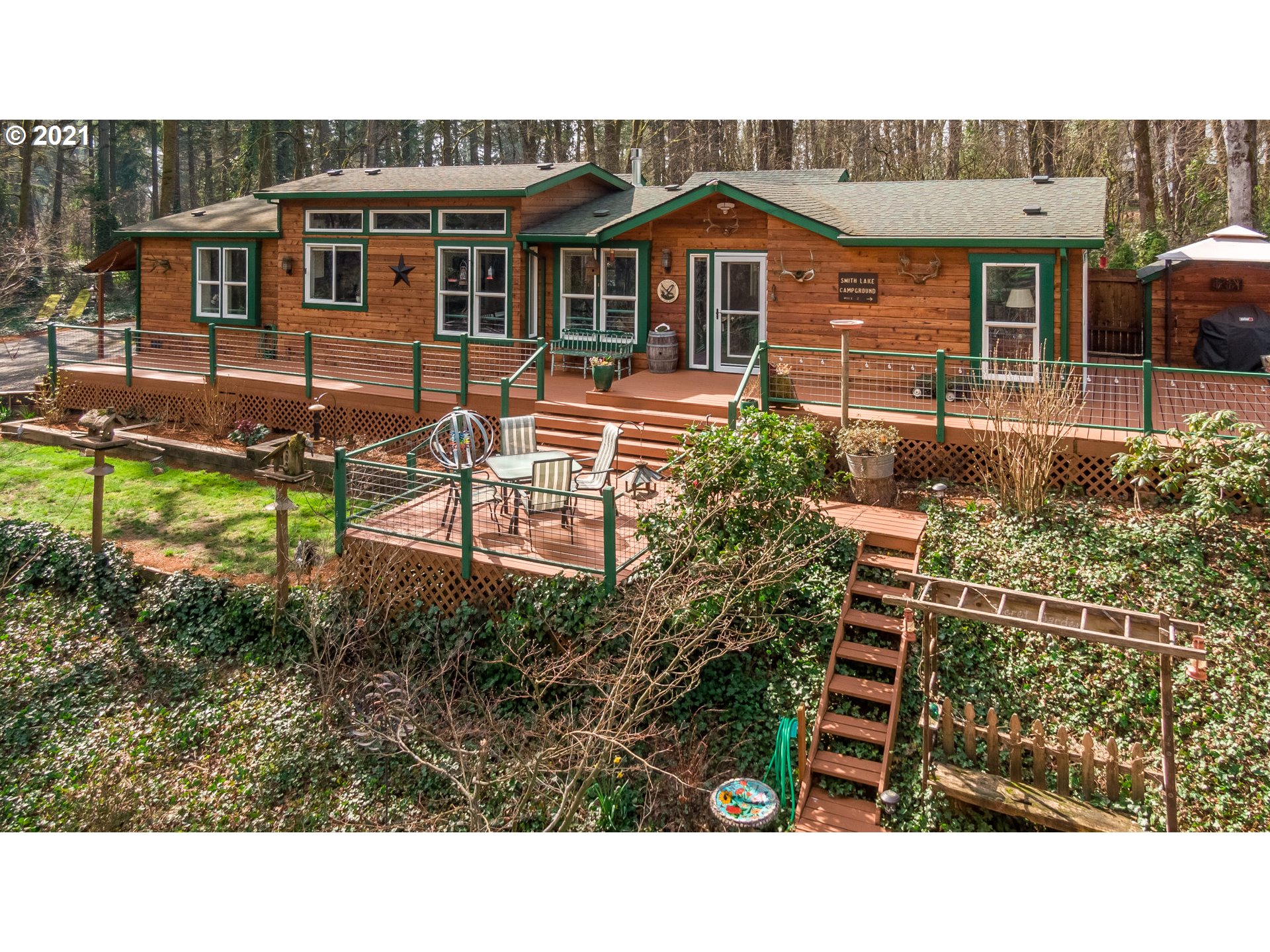 29375 Northeast Putnam Road Newberg, OR 97132 - Photo 1 of 32 Gallery Image 1