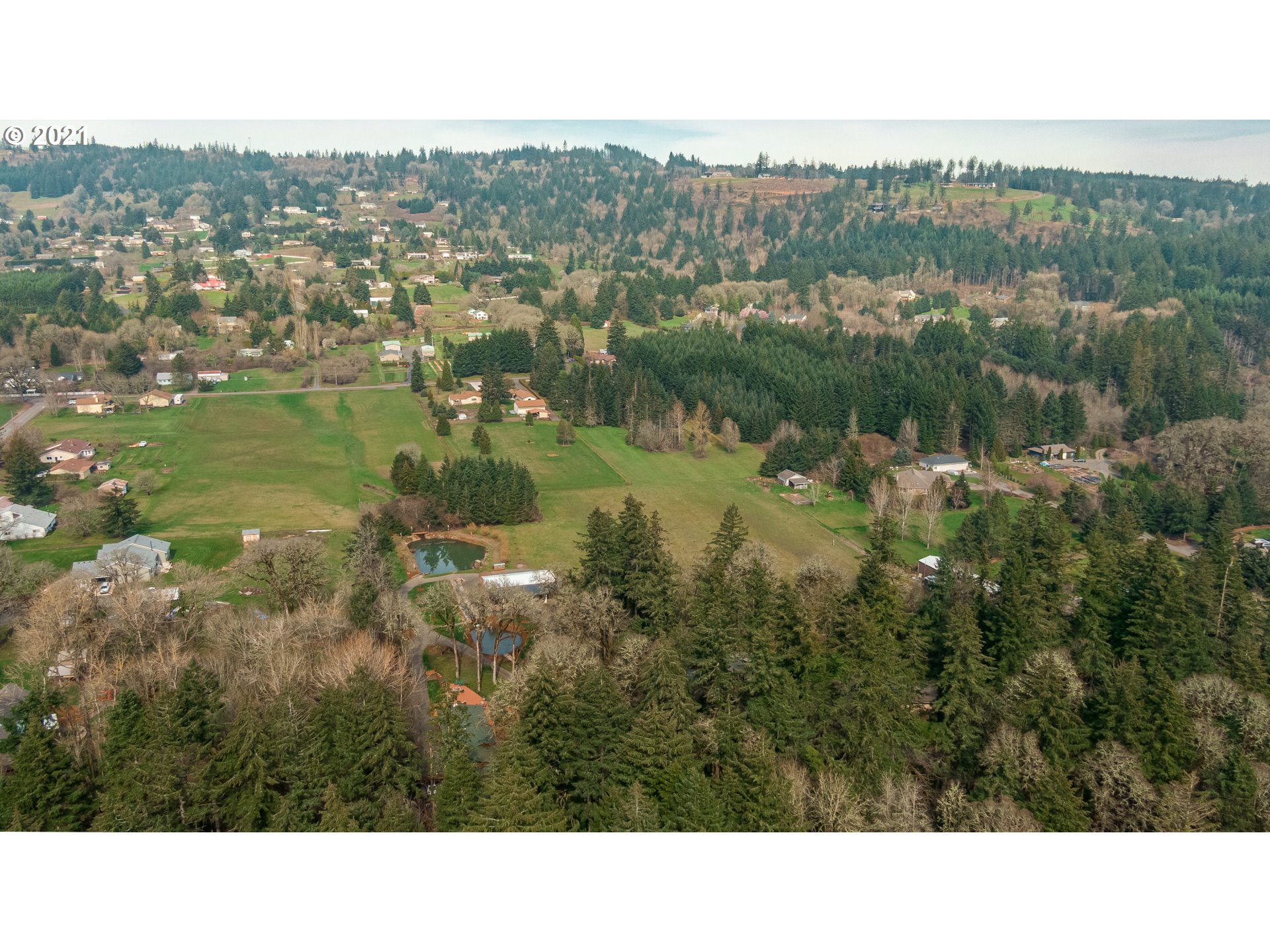 29375 Northeast Putnam Road Newberg, OR 97132 - Photo 31 of 32 Gallery Image 31