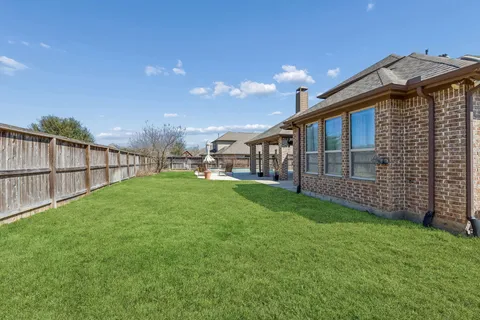 $650,000 | 29918 Valley Terrace Drive, Fulshear, TX 77406