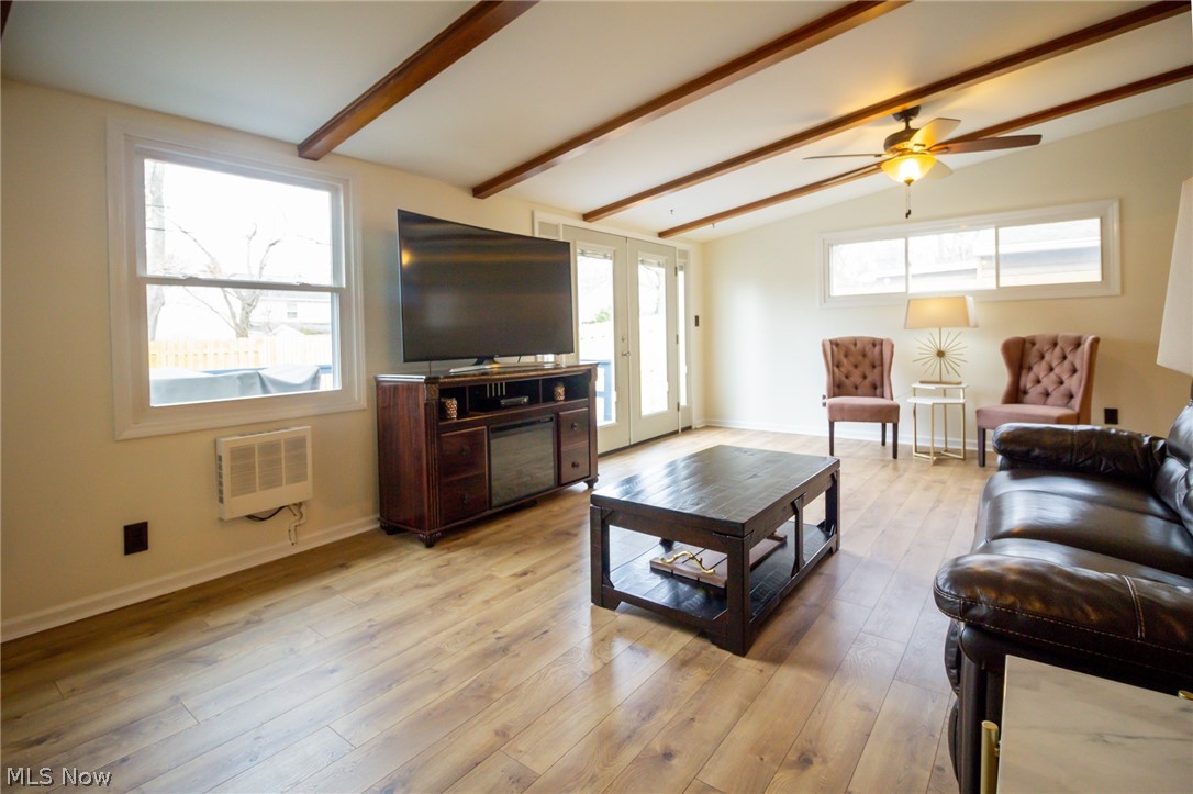 1366 Croyden Road Lyndhurst, OH 44124 - Photo 14 of 34 Gallery Image 14
