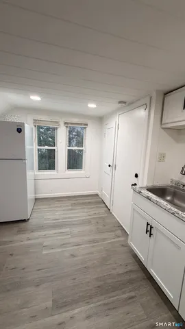 $1,300 | 316 Wilson Street, Unit 3, Waterbury, CT 06708