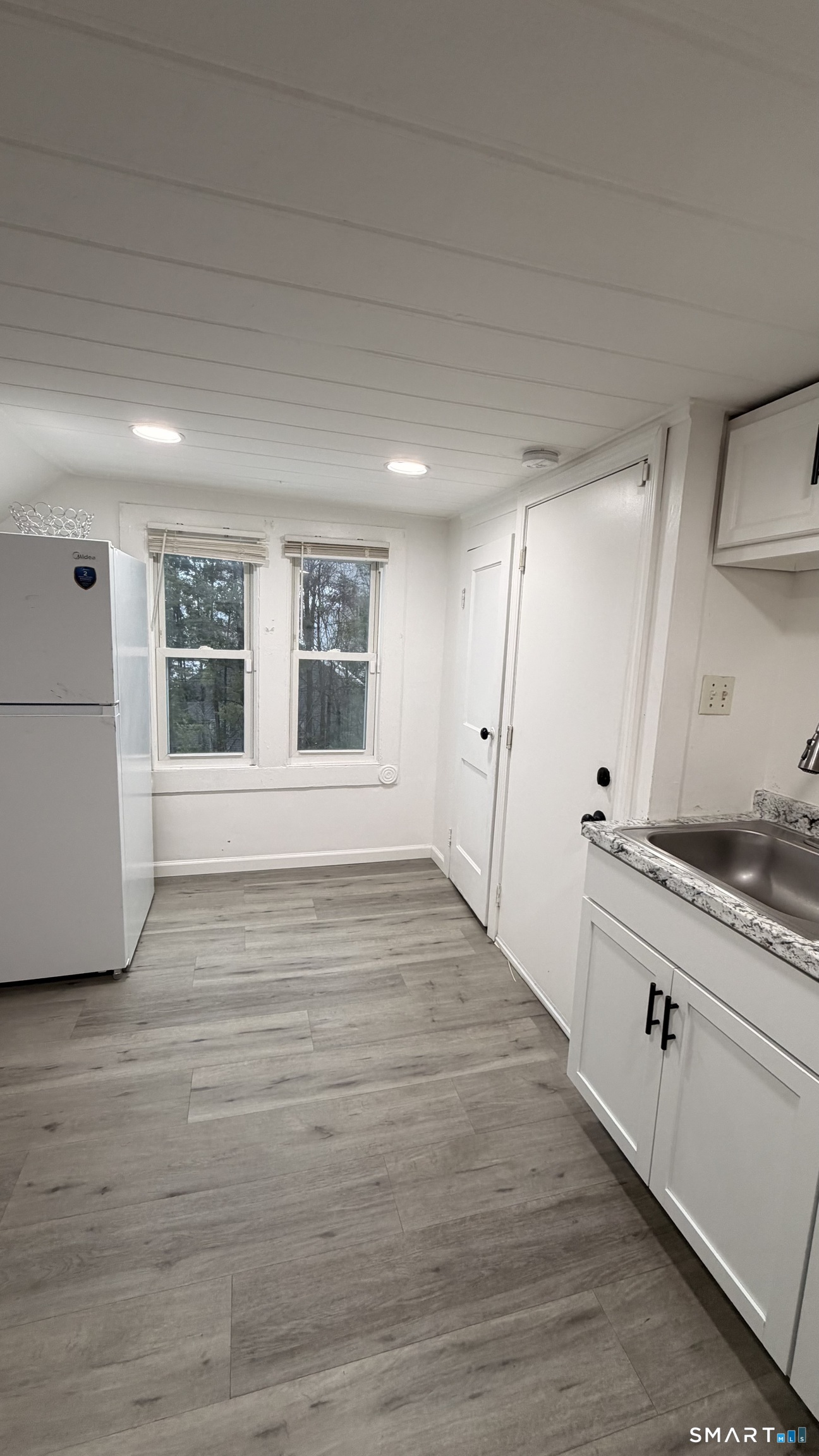 316 Wilson Street, Unit 3 Waterbury, CT 06708 - Photo 7 of 8