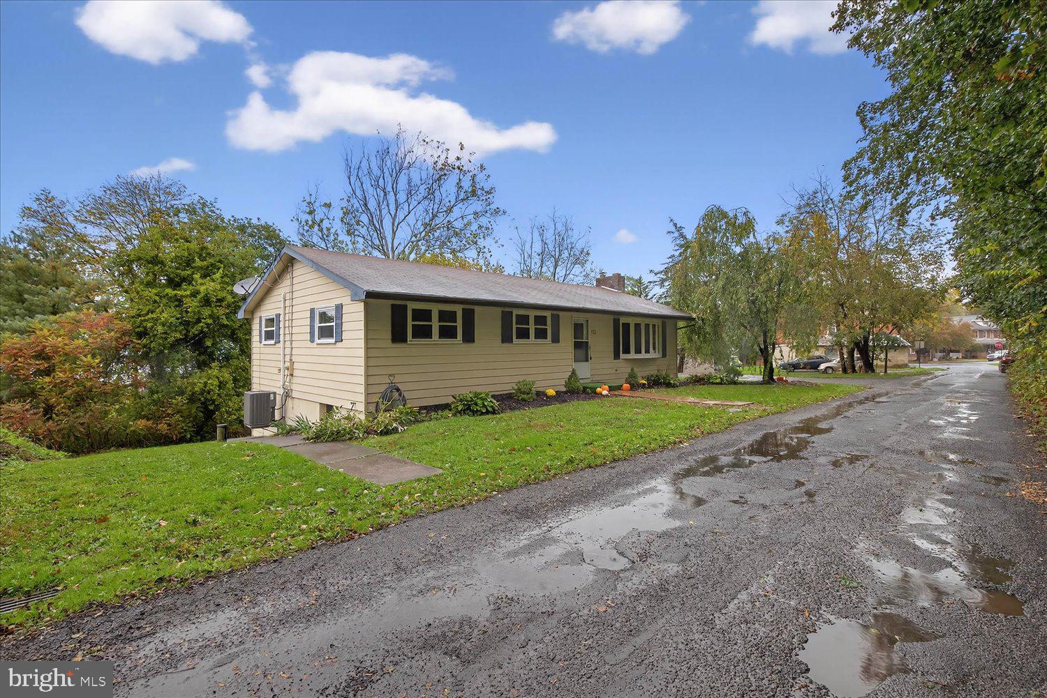 110 Garfield Road Bernville, PA 19506 - Photo 3 of 33 Gallery Image 3