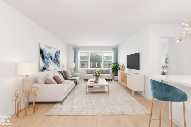 $1,499,000 | 10 West 15th Street, Unit 1014 | Flatiron