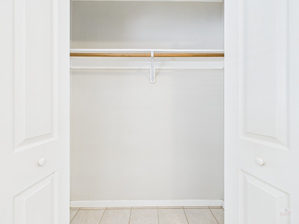 304 East 33rd Street, Unit 10 Austin, TX 78705 - Photo 17 of 28 a close up view of racks