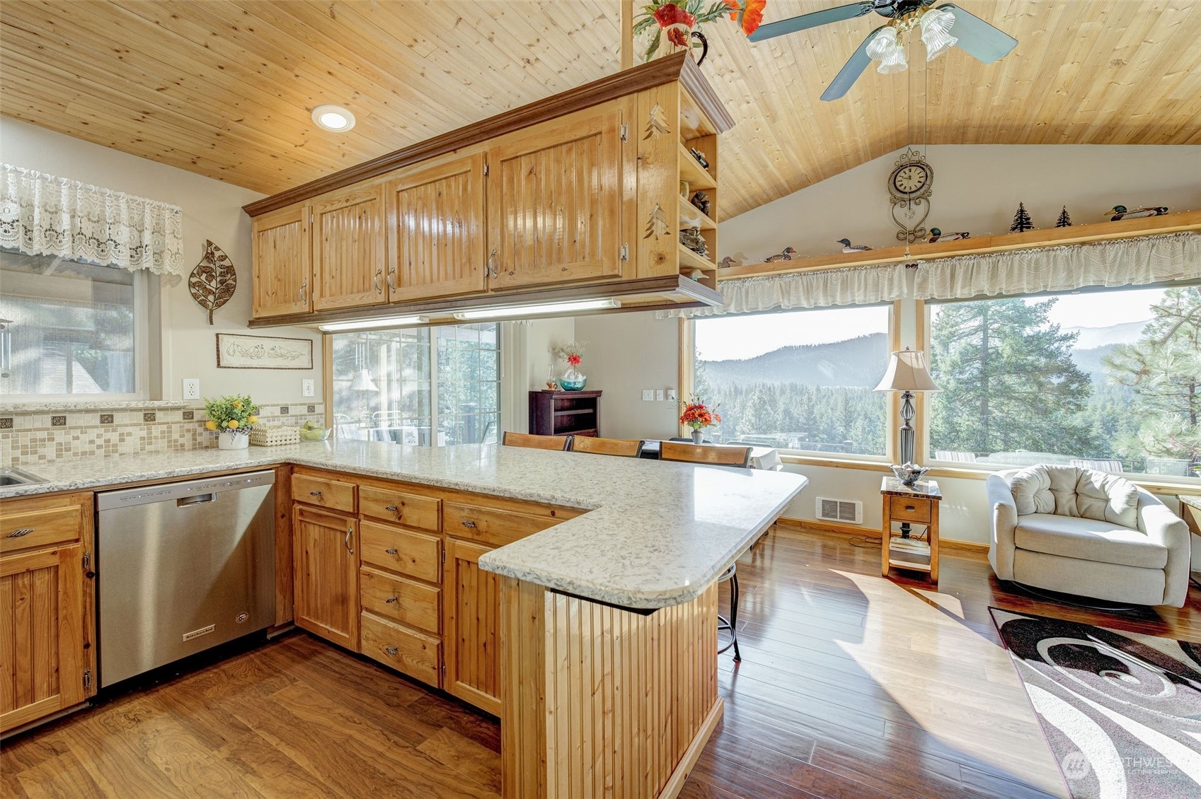 25406 Riata Street Leavenworth, WA 98826 - Photo 17 of 39 Gallery Image 17