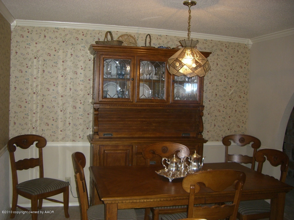 5024 Hillside Road Amarillo, TX 79109 - Photo 12 of 30 Dining Room