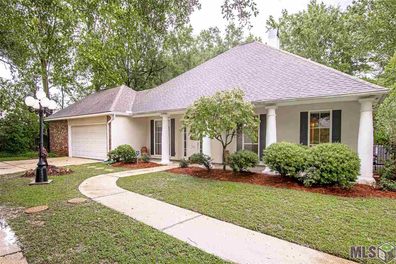 209 Chapel View Court Baton Rouge, LA 70815 - Photo 1 of 19 Gallery Image 1