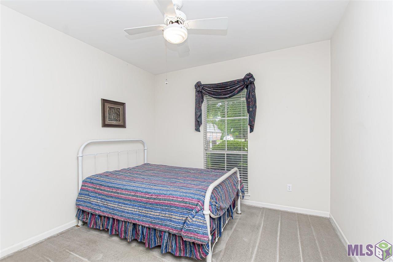 209 Chapel View Court Baton Rouge, LA 70815 - Photo 11 of 19 Addtl Bedroom