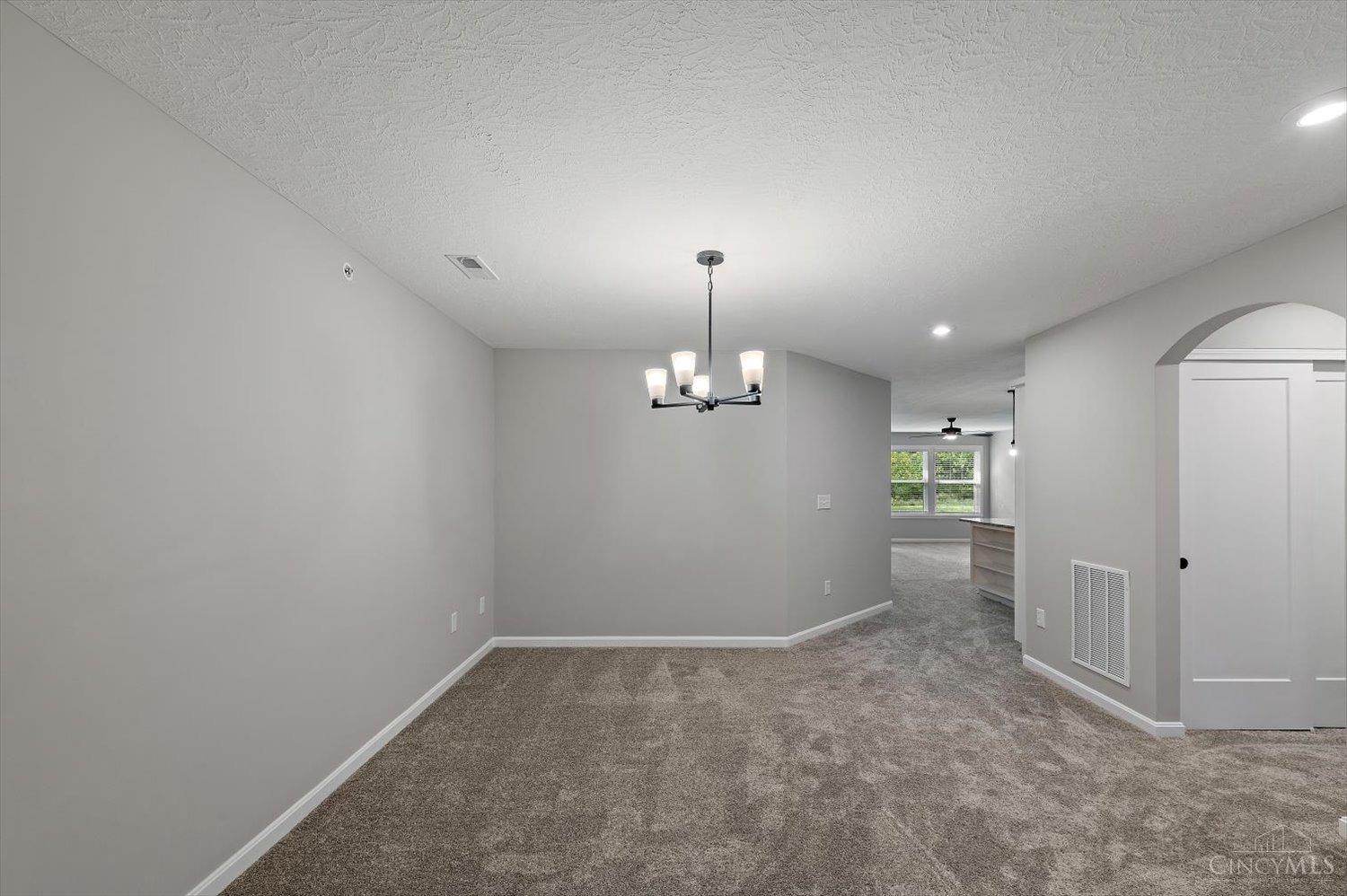 623 Tradition Ridge, Unit 80102 Cincinnati, OH 45245 - Photo 7 of 25 Gallery Image 7