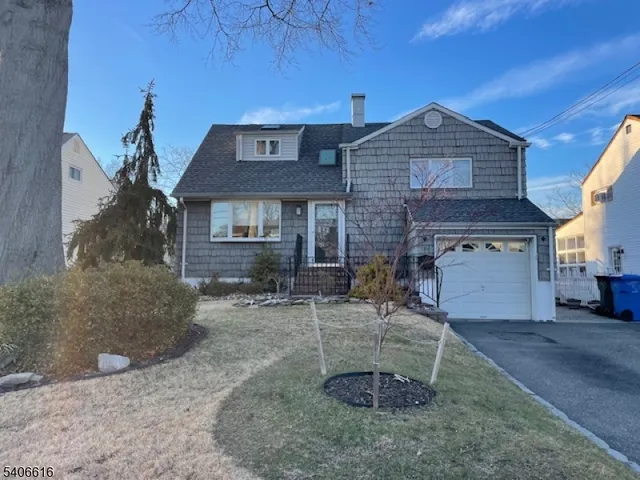 $595,000 | 189 McFarlane Road, Woodbridge, NJ 07067