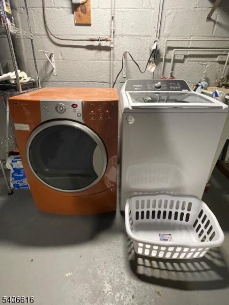 189 McFarlane Road Woodbridge, NJ 07067 - Photo 33 of 35