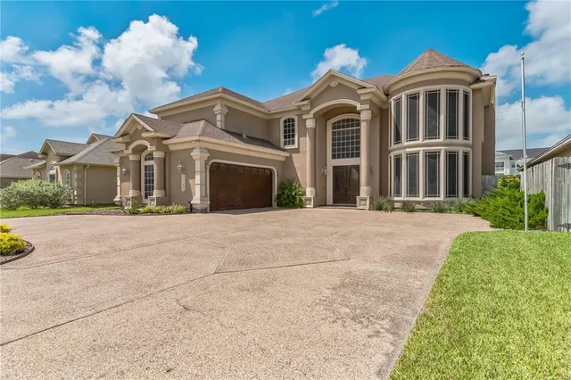 $599,000 | 6522 Miranda Drive, Corpus Christi, TX 78414