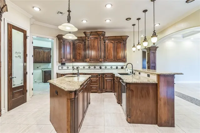 $599,000 | 6522 Miranda Drive, Corpus Christi, TX 78414