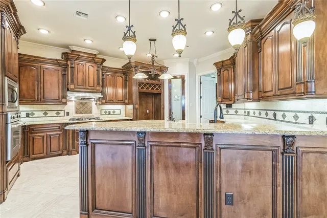 $599,000 | 6522 Miranda Drive, Corpus Christi, TX 78414