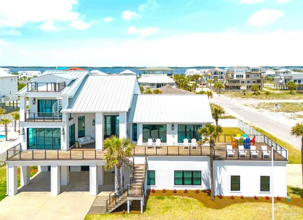 $4,150,000 | 715 Ariola Drive, Pensacola Beach, FL 32561