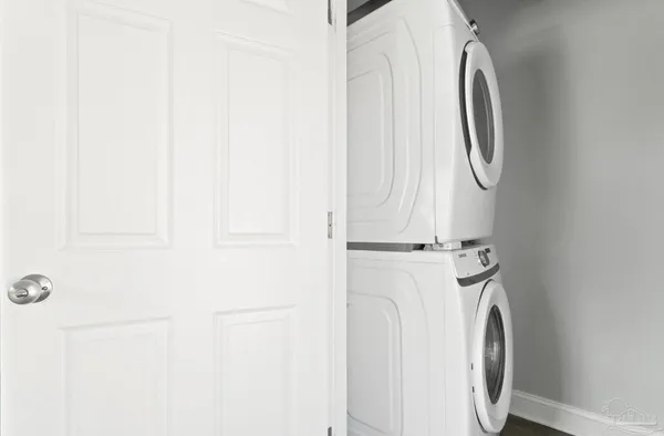 $4,150,000 | 715 Ariola Drive, Pensacola Beach, FL 32561