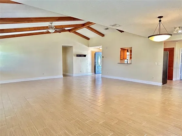 $2,500 | 7508 Glenmoor Lane, Winter Park, FL 32792