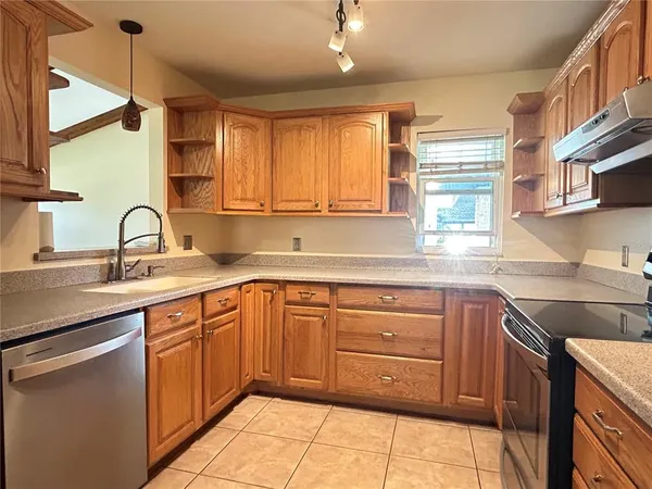 $2,500 | 7508 Glenmoor Lane, Winter Park, FL 32792