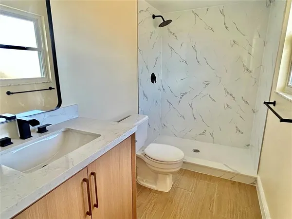 $2,500 | 7508 Glenmoor Lane, Winter Park, FL 32792