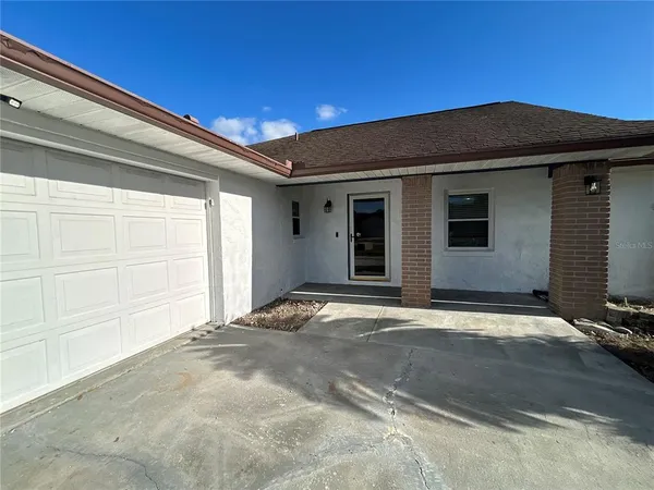 $2,500 | 7508 Glenmoor Lane, Winter Park, FL 32792