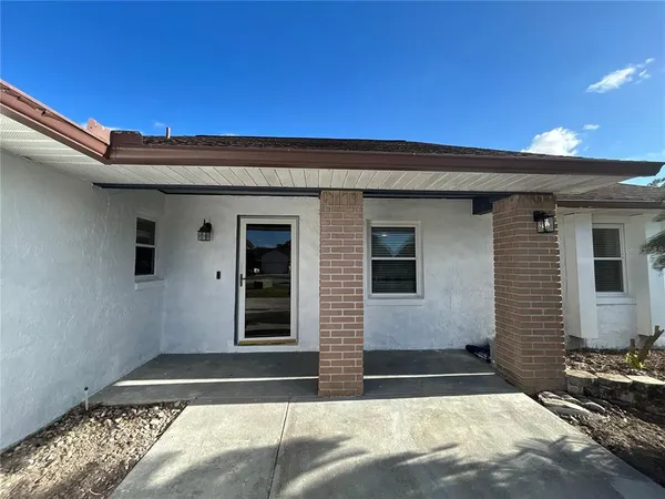 $2,500 | 7508 Glenmoor Lane, Winter Park, FL 32792