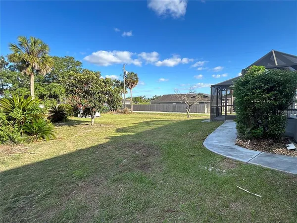 $2,500 | 7508 Glenmoor Lane, Winter Park, FL 32792