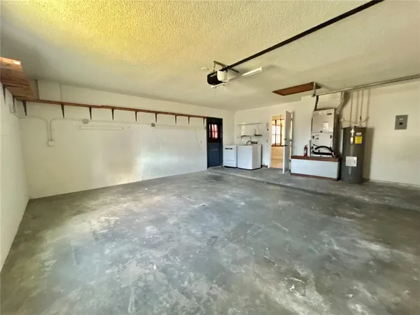 $2,500 | 7508 Glenmoor Lane, Winter Park, FL 32792