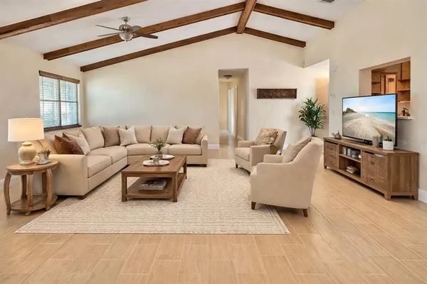 $2,500 | 7508 Glenmoor Lane, Winter Park, FL 32792