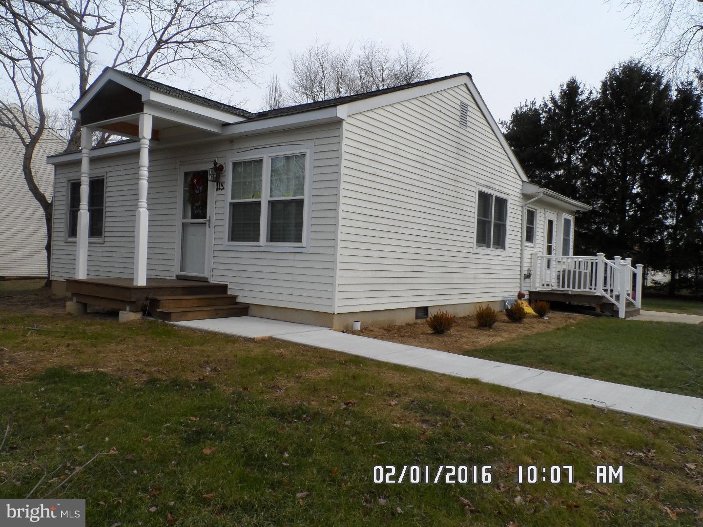 113 Paulson Road Wrightstown, NJ 08562 - Photo 4 of 15 Gallery Image 4