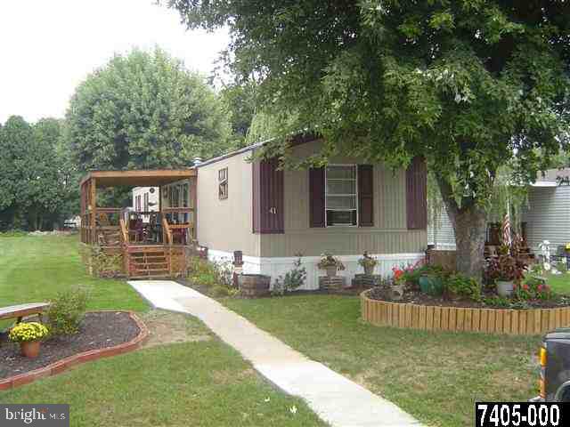 203 Rife Road, Unit 41 East Berlin, PA 17316 - Photo 2 of 19 Gallery Image 2