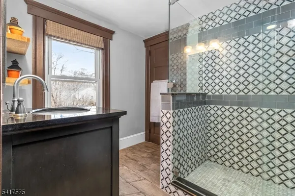 $455,000 | 13 Whitehouse Avenue, Whitehouse Station, NJ 08889