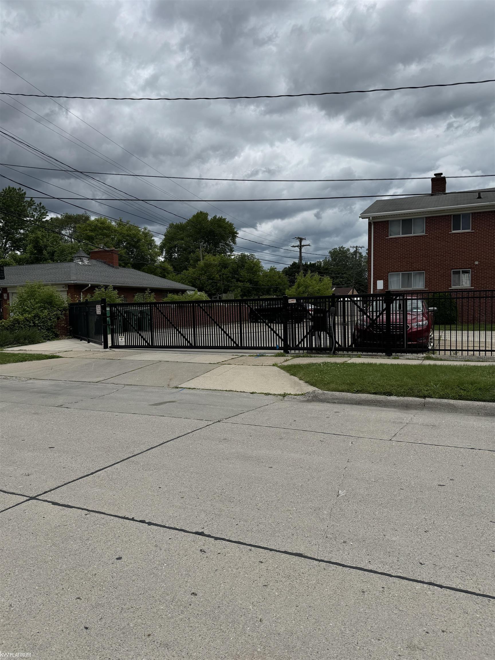 15229 East 9 Mile Road, Unit 1B Eastpointe, MI 48021 - Photo 16 of 16