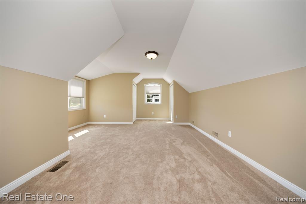 630 Lockmoore Court Rochester Hills, MI 48307 - Photo 36 of 65