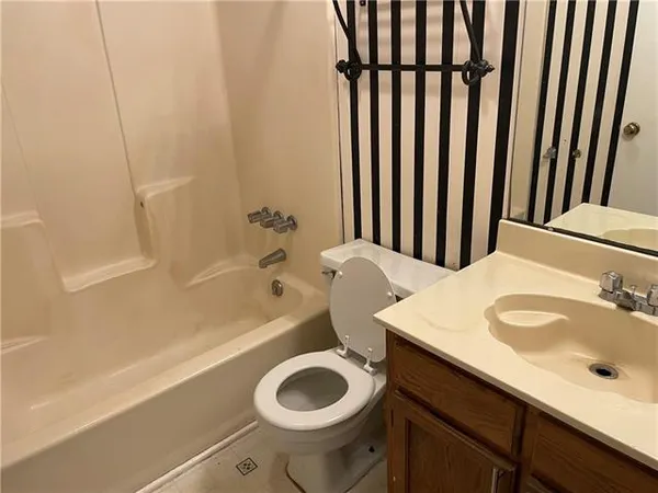 $1,400 | 119 Walnut Street, Covington, LA 70433