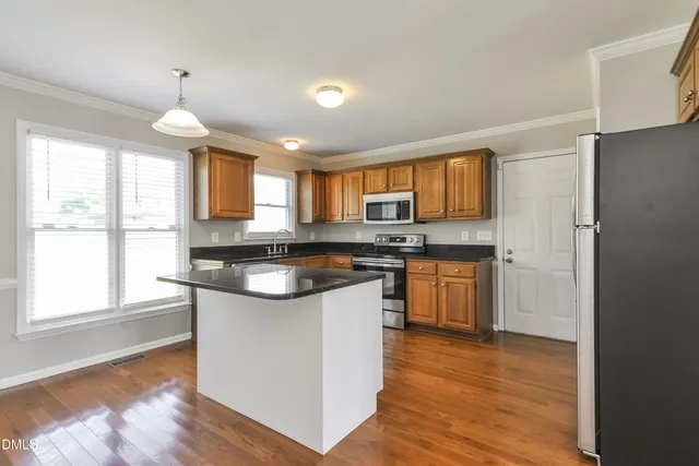 $1,945 | 2008 Stoneglen Lane, Raleigh, NC 27603