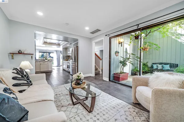 $1,200,000 | 7332 Stonedale Drive, Pleasanton, CA 94588
