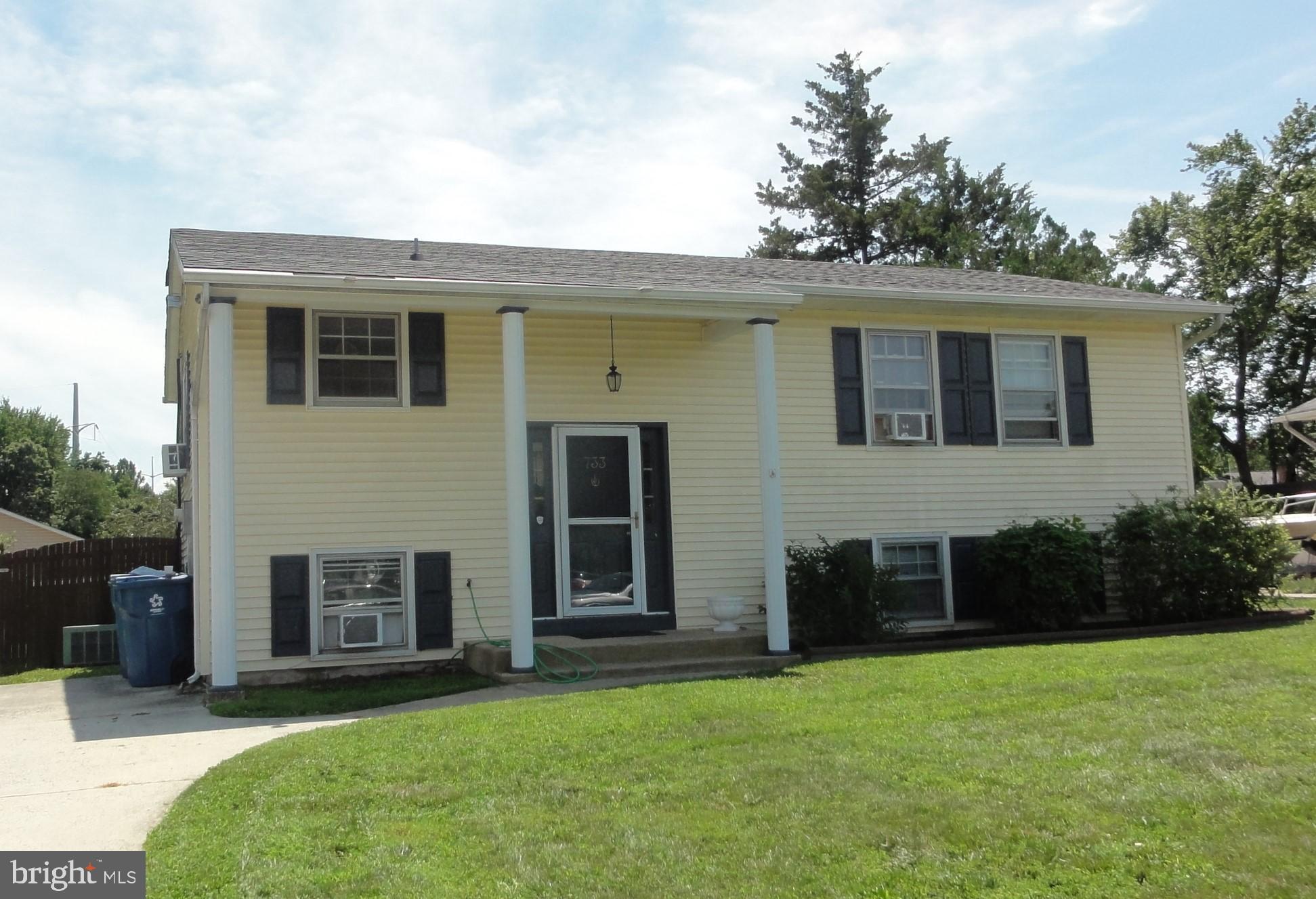 733 Manfield Road Newark, DE 19713 - Photo 1 of 12